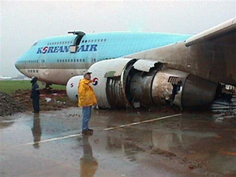 boeing 747 plane crash today